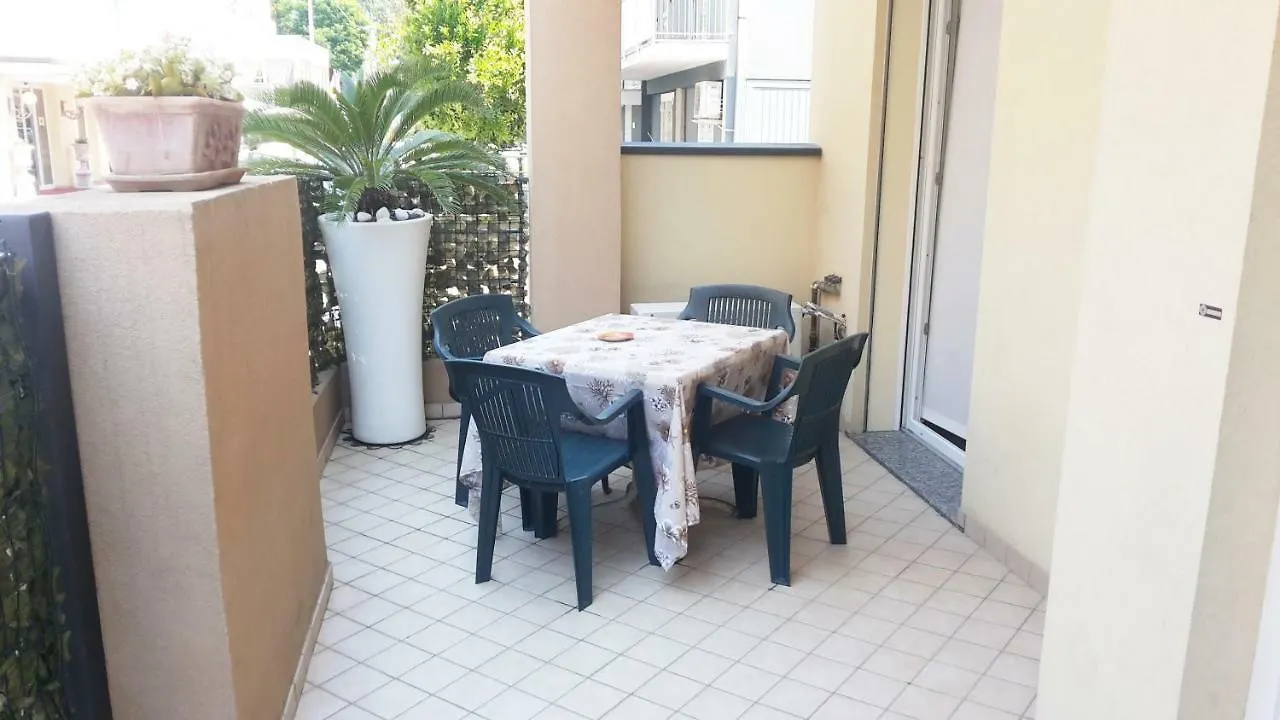 Mamma Casa Superior Vaniglia Ρίμινι 0*,  Ιταλία